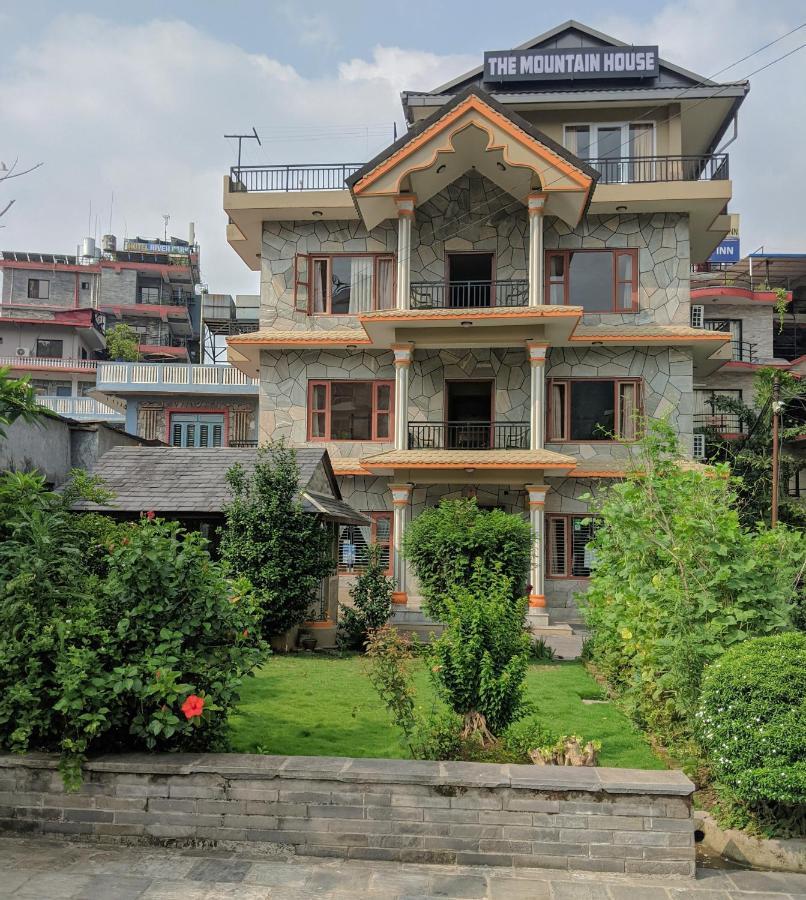 The Mountain House Hotel Похара Екстериор снимка